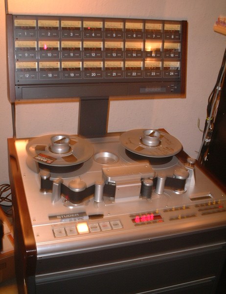 Studer A827